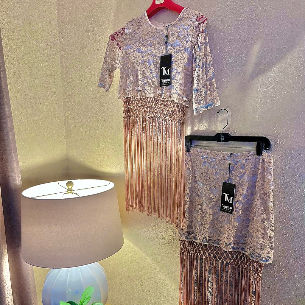 Tesoro Mora Fringe Set